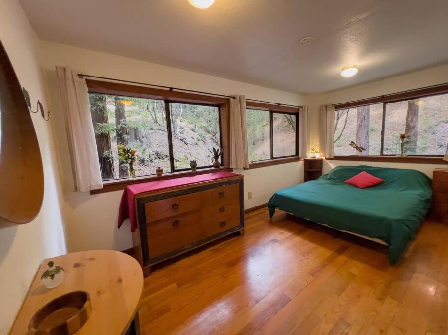 Little House In The Redwoods With A Hot Tub! Apartment Garberville Exterior photo
